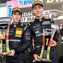 Das jüngste Meister-Duo in der ADAC GT Masters-Geschichte: Salman Owega und Elias Seppänen