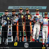 Das Podium: Julian Hanses, Eduardo Coseteng, Leyton Fourie,Tim Zimmermann, Emil Gjerdrum und Jonas Karklys