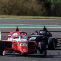 Rafael Camara (17/BRA/Prema Racing) führt in der Rookie-Wertung