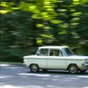 Der NSU Prinz 4 von 1970 ist mit seinem quirligen Fahrverhalten in jeder Kurve aufs Neue für Adrenalinstöße gut