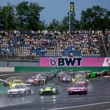 Start Rennen 1 auf dem Dekra Lausitzring
