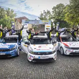So sehen Sieger aus: Lemke/Bemmann, Pröglhöf/Ettel und Rott/Rott (v.l.n.r.)