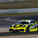 #32 Lucia Schneider / Maxi Schreyer / Porsche 718 Cayman GT4 RS CS / AVIA W&S Motorsport
