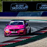 #12 / Driverse / BMW M4 GT4 / Liesette Braams / Sandra van der Sloot