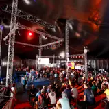 Gute Stimmung und viel zu sehen gibt es im Red Bull Rennzirkus