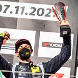 Nico Gruber feiert seinen Podestplatz