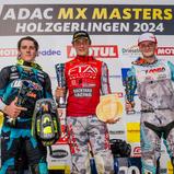 Tageswertung beim ADAC MX Youngster Cup v.l.n.r.: Ryan Alexanderson ( Australien / KTM / WZ-Racing ), Nico Greutmann ( Schweiz / Husqvarna / Cat Moto Bauerschmidt Husqvarna ) und Jaroslav Katrinak ( Slowakei / GasGas / MRA Racing Team )