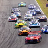Am Start verteidigte Kiano Blum im Ford Mustang GT3 des Haupt Racing Teams seine Pole-Position
