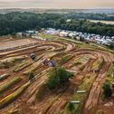 Tiefer Sand und harte Kanten fordern in Tensfeld die Kondition und das Fahrkönnen der Sportler