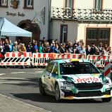 Marijan Griebel und Co-Pilot Tobias Braun führen die Rallye ADAC Mittelrhein nach Tag eins klar an