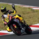 Lennox Lehmann ist nach dem vierten Saisonrennen im ADAC Junior Cup powered by KTM weiterhin ungeschlagen