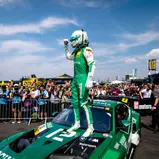 Jubel bei Marco Wittmann: Der Fürther entschied das Sonntagsrennen der DTM für sich