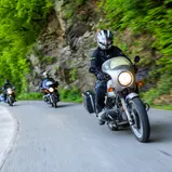 Die ADAC Classic meets Donauschlinge eröffnet am ersten Mai-Wochenende die Motorrad-Saison 2026