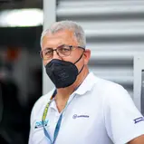 #4 / Phoenix Racing / Teamchef Ernst Moser