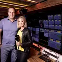 SPORT1-Moderatorin Sarah Winkhaus und Kommentator Patrick Simon