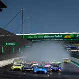 Start Rennen 1 auf dem Dekra Lausitzring