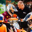 Dank der neuen, mobilen ADAC MX Academy kann jetzt jeder Verein und andere Institutionen die Motocross-Schnuppertrainings buchen