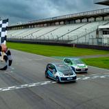 Der Kampf Leon Arndt gegen Linus Hahne im ADAC Tourenwagen Junior Cup geht in die nächste Runde. (Foto: ADAC Tourenwagen Junior Cup)