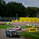 Auch 2026 wird die Action der ADAC GT4 Germany wieder vollumfänglich übertragen