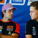 Tom Koch ( Deutschland / KTM / KTM SARHOLZ RACING TEAM ) und Roan van de Moosdijk ( Niederlande / KTM / KOSAK RACING TEAM ) bei der Pressekonferenz 