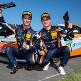 #32 AVIA W&S Motorsport / Maximilian Schreyer / Luciano Schneider / Porsche 718 Cayman GT4 RS CS / Oschersleben