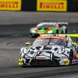 Auch Publikumsliebling Iron Force Racing ist mit seinem Porsche 911 GT3 R vertreten