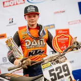 Maxime Lucas dominierte den ADAC MX Junior Cup 85 mit einem ungefährdeten Doppelsieg