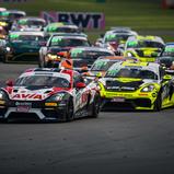 Der Porsche von AVIA W&S Motorsport gewann das letzte Saisonrennen 2025