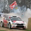 Der erste Titel-Jäger: Dominik Dinkel im Brose Škoda Fabia R5