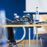 Technisches Wissen wird spielerisch vermittelt (Foto Gruppe C Photography)
