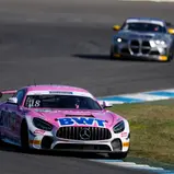 Ein Mercedes-AMG GT4 von BWT Mücke Motorsport