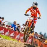 Im ADAC MX Junior Cup 125 führt Förderpilot Simon Längenfelder weiterhin die Fahrerwertung an