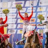 Tageswertung beim DMX Damen v.l.n.r.: Larissa Papenmeier ( Deutschland / Honda / SYE RACING TEAM 423 ), Kiara Fontanesi ( Italien / GasGas / MXFONTARACING ) und Elena Kapsamer ( Österreich / GasGas/ WERTHMANN RACING TEAM BY MEFO SPORT ) beim der DMX Damen