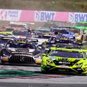 Die DTM startet mit Spitzenreiter Mirko Bortolotti in die zweite Saisonhälfte