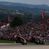 Start Rennen Sonntag, Sachsenring