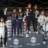 Das Siegerpodium des siebten Saisonlaufs