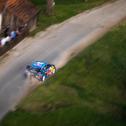 Die WRC wird als TV-Spektakel mit zahlreichen Kameras aus allen Perspektiven eingefangen – auch aus der Luft
