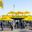 Die ADAC Mitgliederlounge befindet sich im Infield hinter den Tribünen T3/1 und T4