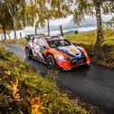 Als Bestplatzierter Hyundai-Pilot erreichte der Este Ott Tänak auf Gesamtposition zwei das Tagesziel in Passau