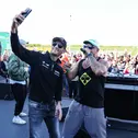 Marco Wittmann freute sich über den neuen Song von DJ Tomekk (l-r)