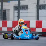 Nikita Gense gewinnt im Rennen bei den X30 Senioren