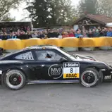 Bei der Porsche Premiere auf Rang drei: Niki Schelle