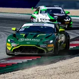 #69 / Dörr Motorsport / Aston Martin Vantage GT4 / Phil Dörr / Andreas Wirth