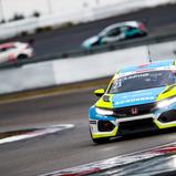 #21 / Szymon Ladniak / Halder Motorsport / Honda Civic FK7 TCR