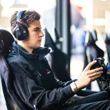 Die Erfahrungen aus dem Sim-Racing haben Morris Schuring für seine Karriere geholfen