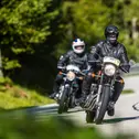 Motorrad-Fans können die Bikes der ADAC Classic meets Donauschlinge an ausgewählten Stationen hautnah erleben