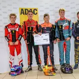 Das DSKC-Podium: Rasmus Buxbom Andersen, Jeffrey Fikse, Jayden Thien, Matej Preuss, Rouven Wilk (v.l.n.r.)
