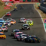Volles Feld bei der ADAC GT4 Germany in Oschersleben