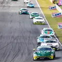Platz zwei für den Aston Martin von Ben Dörr/Romain Leroux