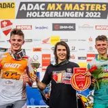 Das Gesamtpodium des ADAC MX Youngster Cup in Holzgerlingen (v.l.): Maximilian Spies, Guillem Farres und Noah Ludwig